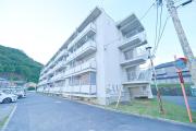 ＪＲ山陽本線安芸中野駅まで徒歩14分