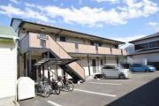 小田急小田原線本厚木駅まで徒歩15分