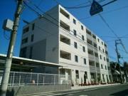 南海本線湊駅まで徒歩17分