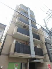 地下鉄空港線中洲川端駅まで徒歩8分