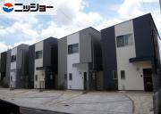 炭の家II長良町4丁目 E棟