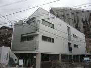 地下鉄七隈線茶山駅まで徒歩25分