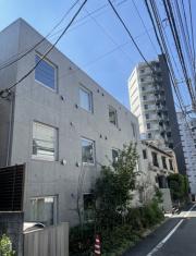 都営大江戸線西新宿五丁目駅まで徒歩4分