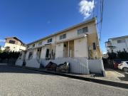 地下鉄西神・山手線伊川谷駅までバス約15分 徒歩3分