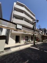 京成本線京成小岩駅まで徒歩6分