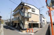 ＪＲ土讃線高知駅まで徒歩17分