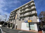 京急本線金沢八景駅まで徒歩8分
