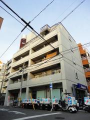 地下鉄堺筋線天神橋筋六丁目駅まで徒歩6分