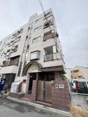 ＪＲおおさか東線ＪＲ淡路駅まで徒歩13分
