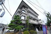 川端マンション