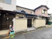 ＪＲ奈良線稲荷駅まで徒歩4分