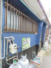 大庭町1丁目貸家