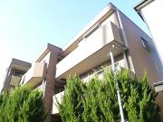 都営大江戸線西新宿五丁目駅まで徒歩3分