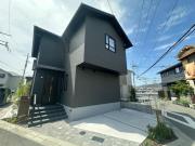 箕面市萱野1丁目貸家