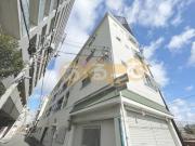 地下鉄御堂筋線新大阪駅まで徒歩5分