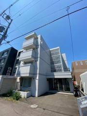 ＪＲ函館本線琴似駅まで徒歩11分