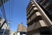 広島電鉄皆実線比治山橋駅まで徒歩10分