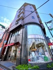 近鉄難波・奈良線河内小阪駅まで徒歩1分
