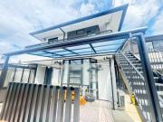 箕面市小野原西1丁目貸家