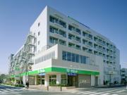 京王線芦花公園駅まで徒歩1分