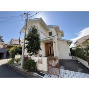 横浜市青葉区市ケ尾町貸家