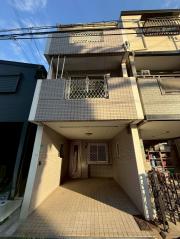 地下鉄中央線朝潮橋駅まで徒歩14分