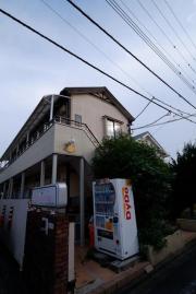 小田急江ノ島線東林間駅まで徒歩9分