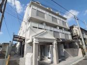 近鉄難波・奈良線大和西大寺駅まで徒歩7分