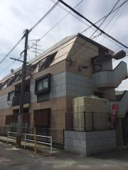 西鉄天神大牟田線高宮駅まで徒歩27分