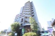 熊本市電健軍線市立体育館前駅まで徒歩2分