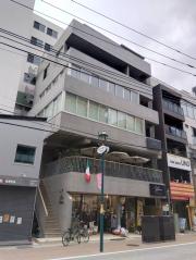 小田急小田原線向ヶ丘遊園駅まで徒歩1分