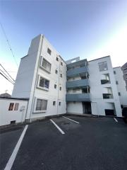 ONE′S HOME