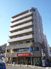京王線高幡不動駅まで徒歩4分