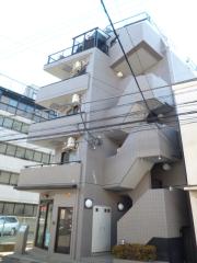 ＪＲ中央線西荻窪駅まで徒歩3分