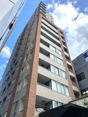 アメックス西新駅前