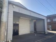 沼垂西3丁目貸倉庫