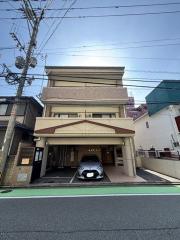 西鉄天神大牟田線西鉄平尾駅まで徒歩8分