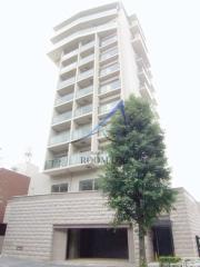 Park Side Kamiyama
