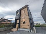 リリーヒルズB棟