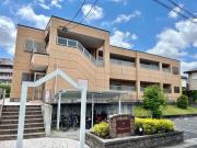 地下鉄東山線星ヶ丘駅までバス約21分 徒歩6分