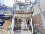 南津の辺町1-6貸家