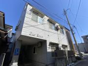 ＪＲ奥羽本線山形駅までバス約6分 徒歩1分