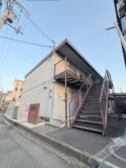 近鉄難波・奈良線瓢箪山駅まで徒歩9分