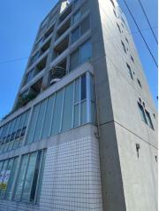ＪＲ東海道本線川崎駅までバス約8分 徒歩2分