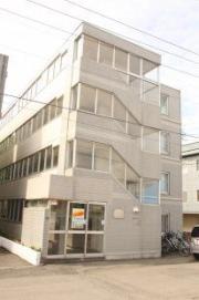 ラァズスクエア栄通