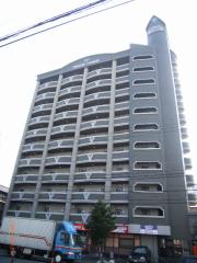 アヴィニール清水