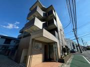 西武拝島線武蔵砂川駅まで徒歩15分