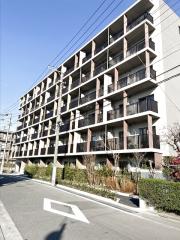 ロイジェント西新井