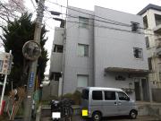 クリスタルハウス