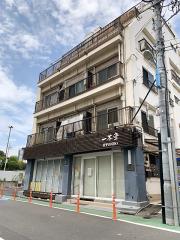 東京メトロ丸ノ内線新宿御苑前駅まで徒歩8分